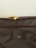 Louis Vuitton - preattiredubai
